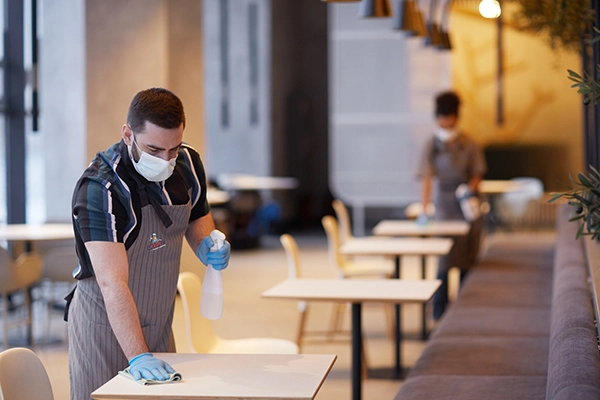 Restaurant-Bar-Cleaning